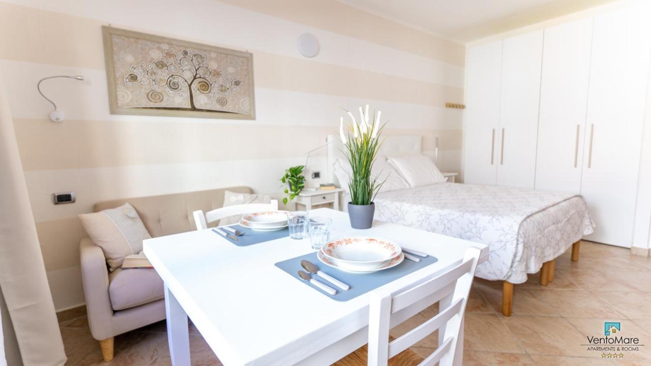 Residence Il Vento E Il Mare Палау Екстериор снимка