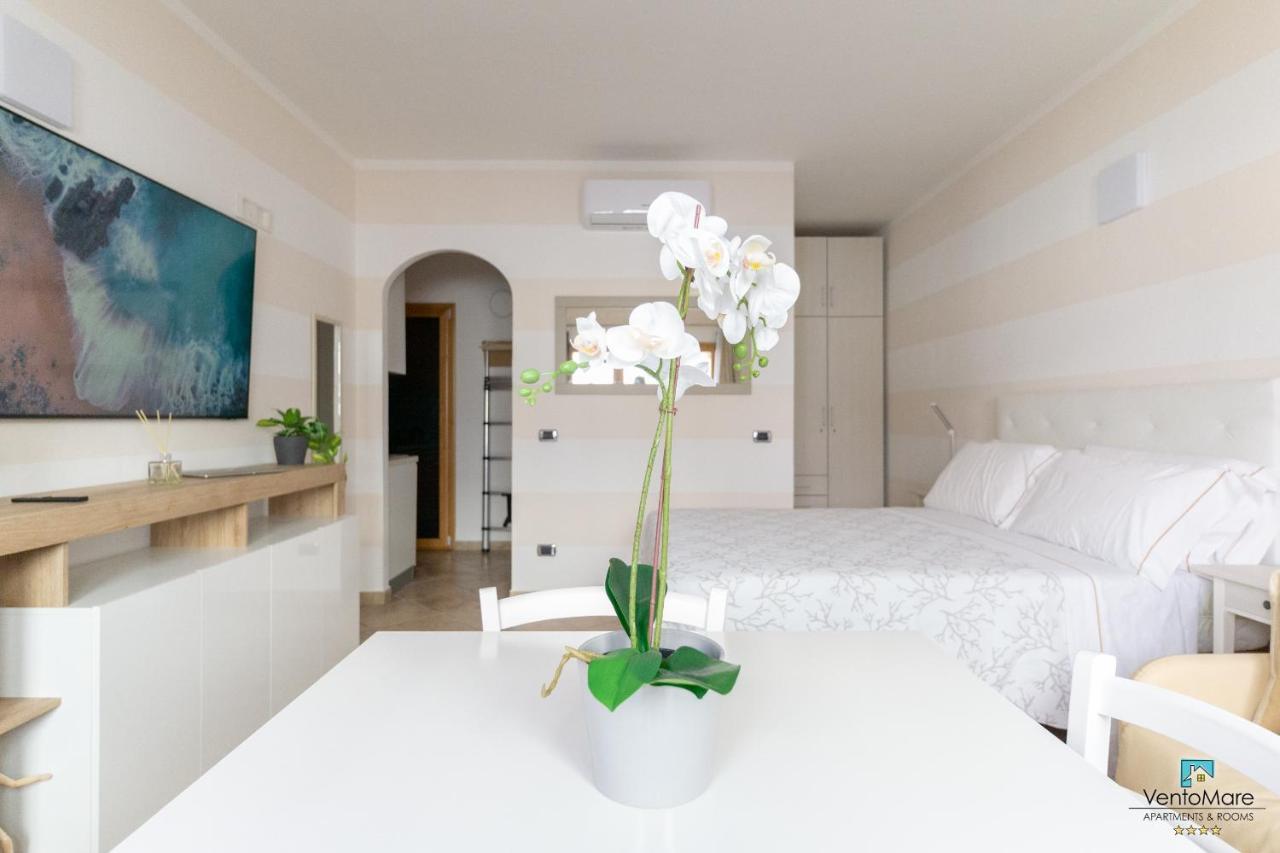Residence Il Vento E Il Mare Палау Екстериор снимка