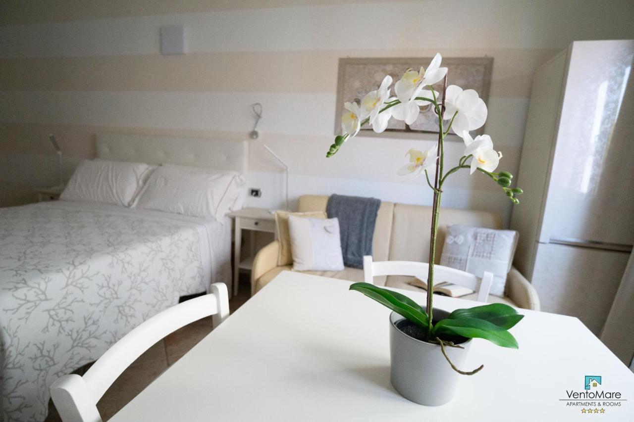 Residence Il Vento E Il Mare Палау Екстериор снимка