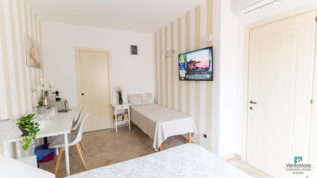 Residence Il Vento E Il Mare Палау Екстериор снимка