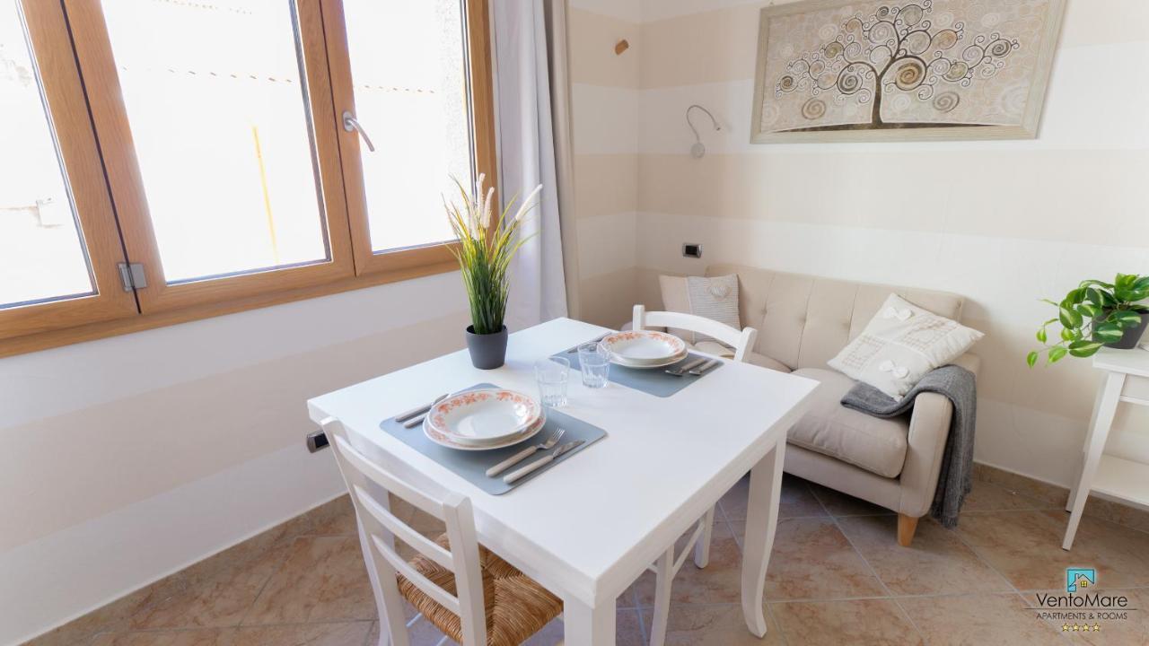 Residence Il Vento E Il Mare Палау Екстериор снимка